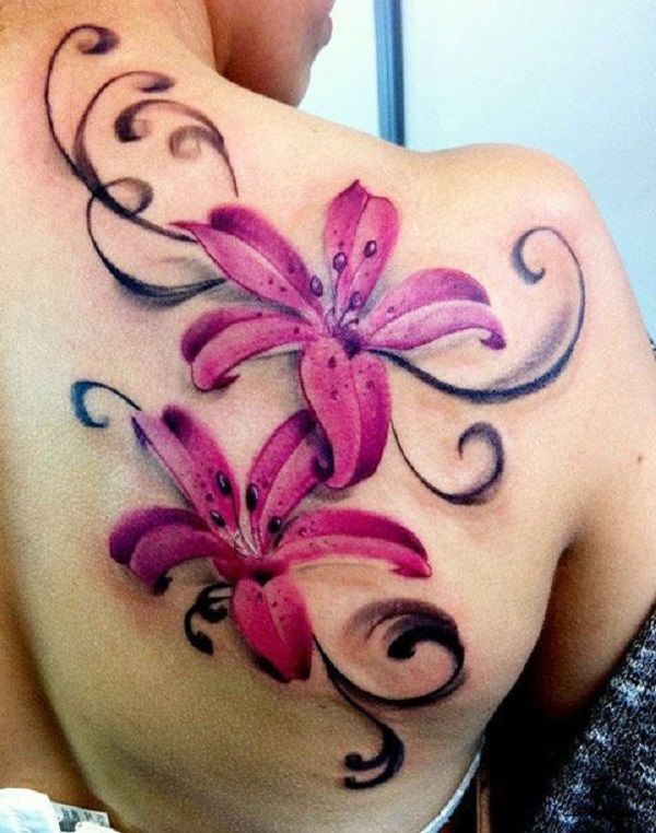 Rózsaszín lily tattoo on back