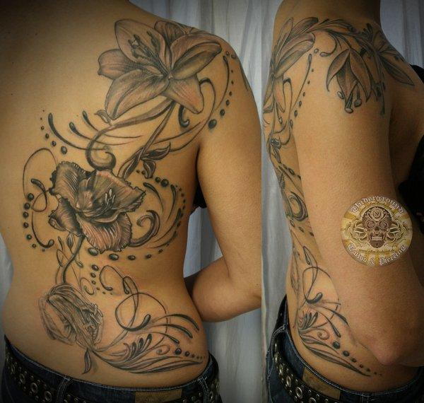 55+ Odlična Lily Tattoo Designs