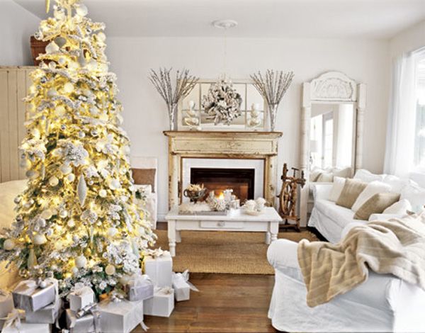 Rytas Holiday Decorations