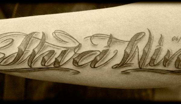 70 Awesome Tattoo Betűtípusok Designs