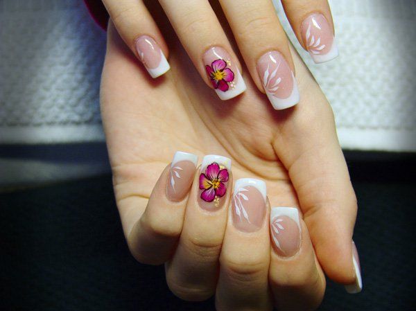 57 French Manicure