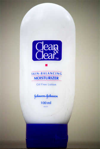 Clean and Clear Moisturizer 2