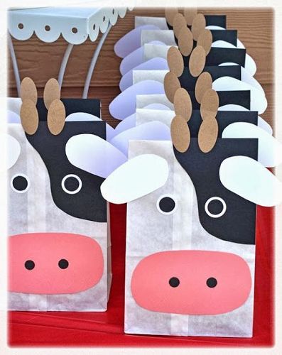 Clothes Pin Cows Craft