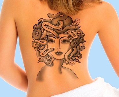 Cel mai Lovable Medusa Tattoo Designs