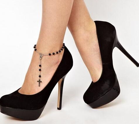 Juoda Cross Leg Anklets for Women