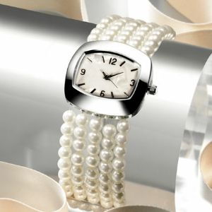 Pearl Watch