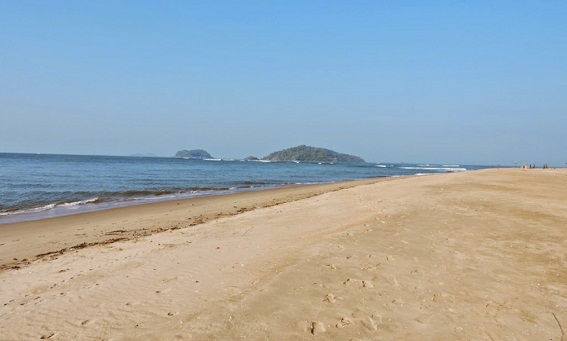 Beaches In Karnataka-Devbagh Beach
