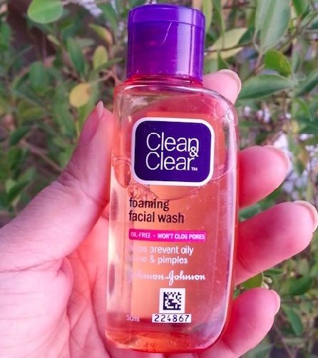 Clean And Clear Foaming Face Wash