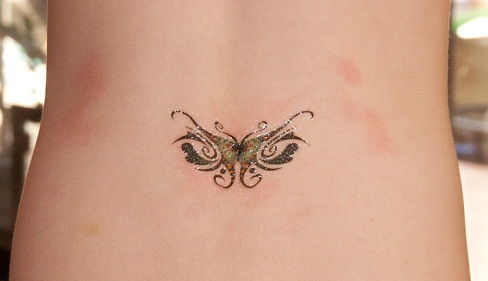 scânteietor Belly Button Tattoo Designs