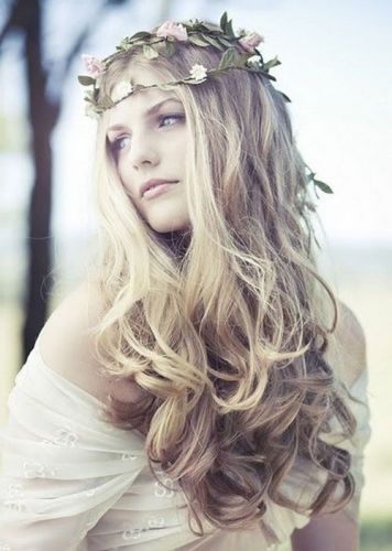 9 Best Hippie Hairstyles | Styles At Life