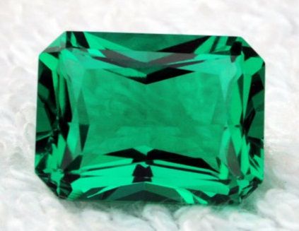 Szintetikus Emerald