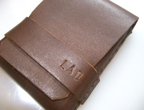 Įdėti Flap Personalized Wallet