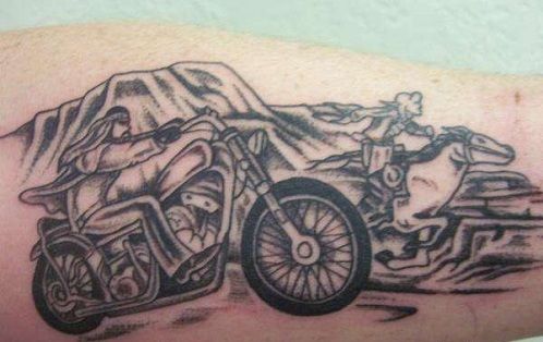 Ijesztő Racing Tattoo Design