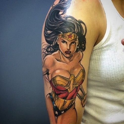 Ženska Superhero Tattoo