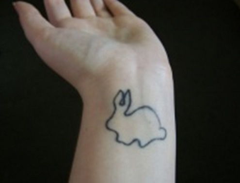 Preprosto Rabbit Tattoo Design