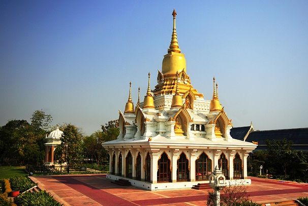 Famous Buddhist Temples in India-Buddhist Temples Of Delhi