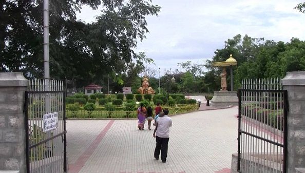 celebru Parks in Ooty-Ramayana Theme Park