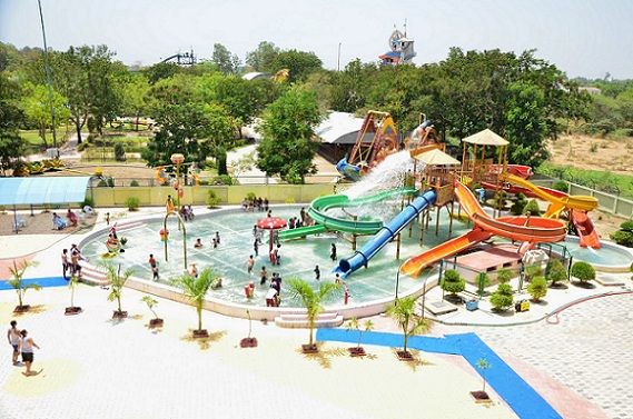 parks-in-vadodara-s-cube-water-park