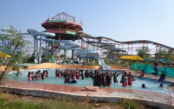 parks-in-vadodara-gujarat-fun-world