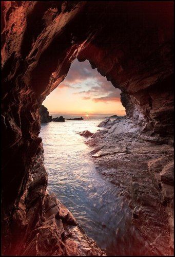 Englands Sea Cave