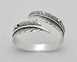 Reguliuojama Feather Sterling Silver Ring