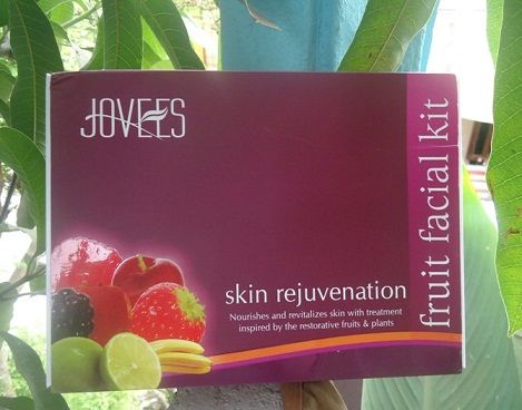Jovees Skin Rejuvenation Fruit Facial Kit