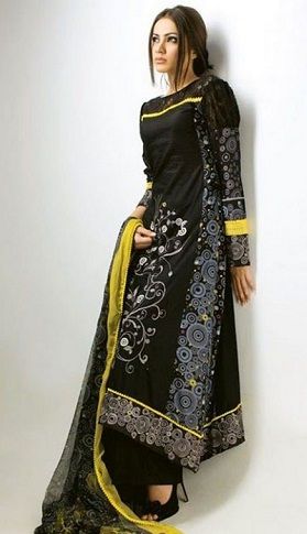 Stylish Black Long Salwar Kameez Design