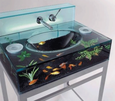 Személyre Aquarium style bathroom decor