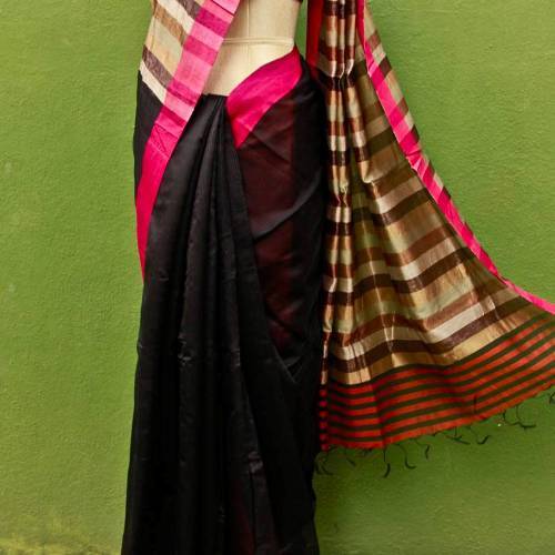 Maheshwari Sarees-Black Maheshwari Silk With Pink Border 2