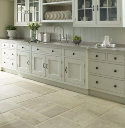 Francoski Limestone Flooring for kitchen