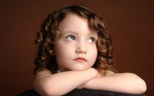 9 Legfrissebb rövid frizurák gyerekeknek és fiúknak. | Stílusok az életben