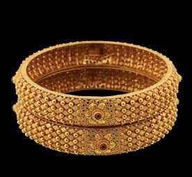 temple-jewellery-bangle-designs-dotted-and-beaded-temple-bangle