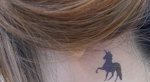 Orbitoare Unicorn Tattoo Designs