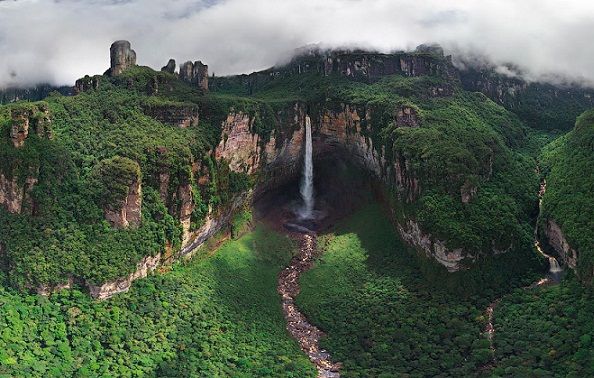 Naravno Waterfalls-Angel Falls