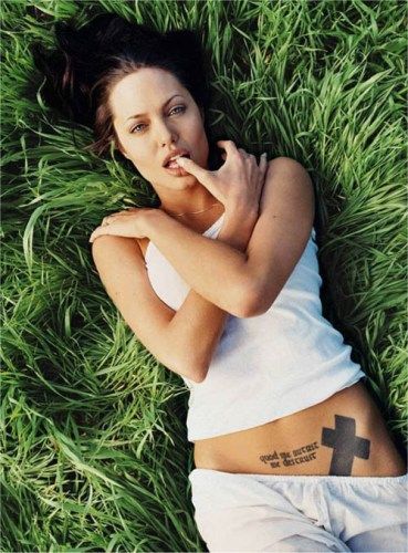 9 Nova Angelina Jolie tetovaže in pomen Styles At LIfe