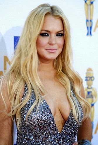 Lindsay Lohan without makeup5