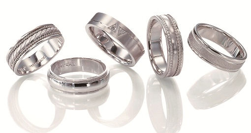 Multiplu Platinum Engagement Rings