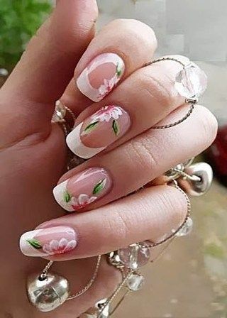 9 Simple Flower Nail Art Designs for Beginners | Styles At Life