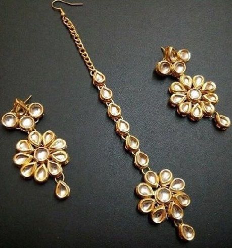 Floral Maang Tikka and Earring Sets