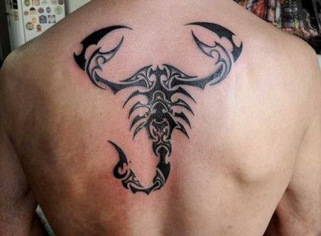 Skorpionas Back Tattoo