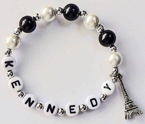 black-and-white-elegant-women-pearl-bracelet6