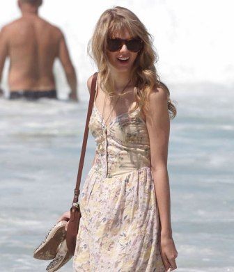 9 láthatatlan képek Taylor Swift smink nélkül | Stílusok az életben