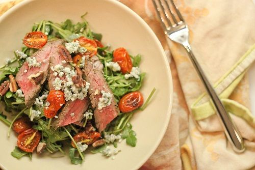 Grillezett steak and salad