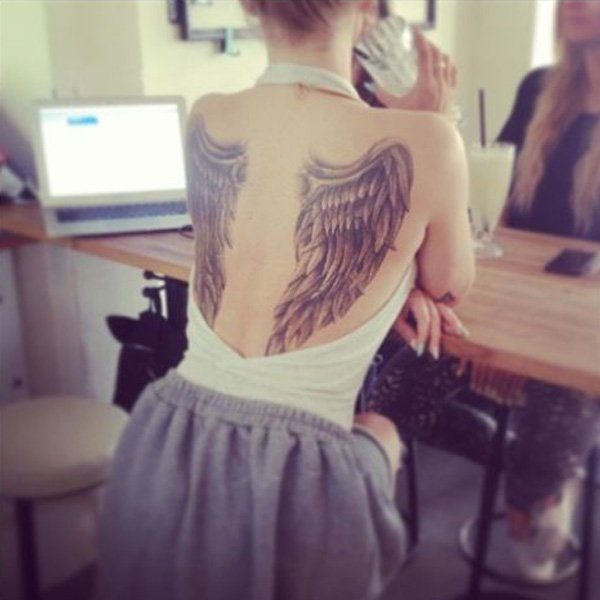 angyal Wing Tattoos - 125 Angel Wing Tattoos That Are Heavenly!