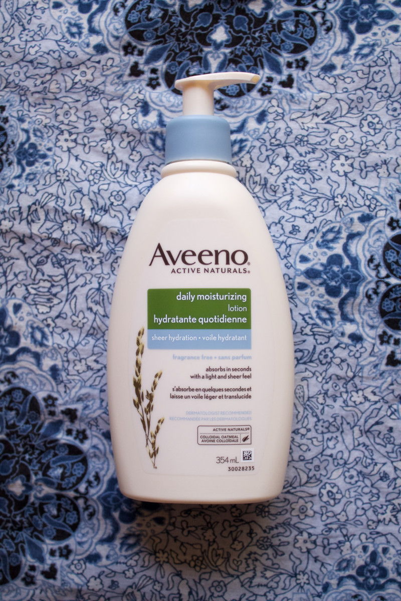 A Aveeno tisztító hidratálása szinte minden testápoló dobozon feltünteti