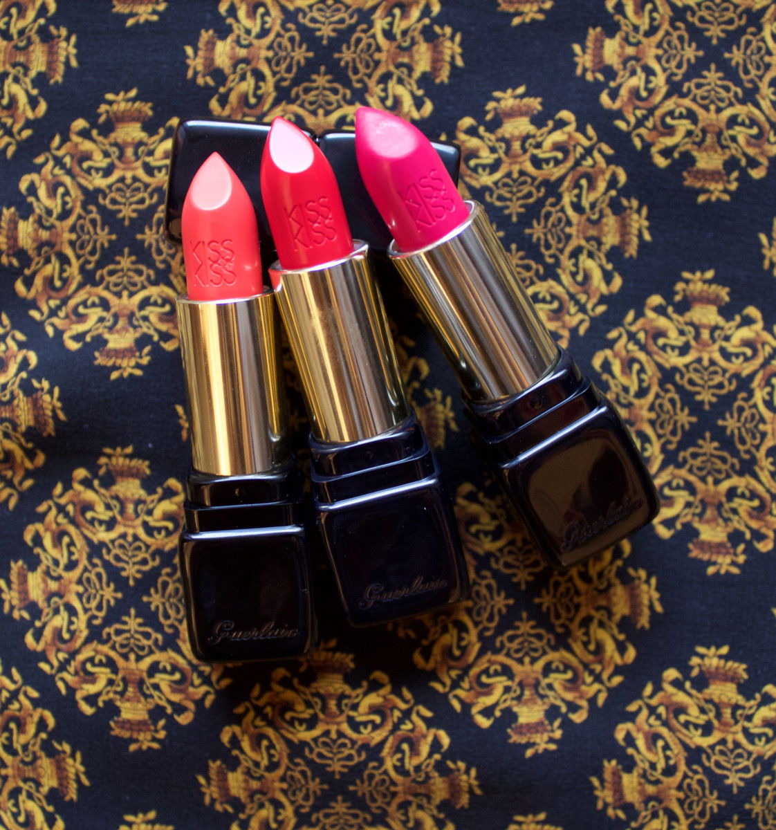 Preverite Guerlain's New in izboljšano Kiss Kiss Lipstick