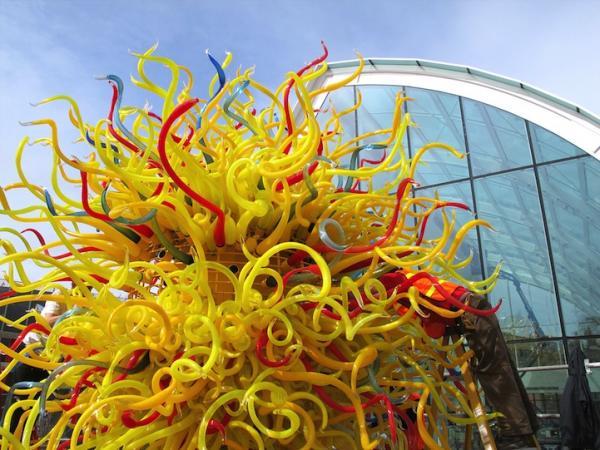 Dive Chihuly's Vibrant Glass Sculpture Garden