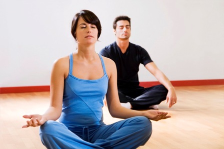 Ashanele și avantajele pentru Dhyana Yoga | Stiluri de viață