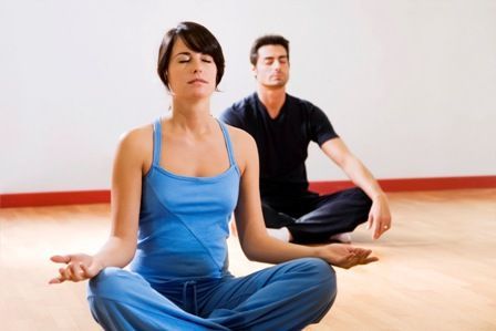 Dhyana Yoga Asanas and Benefits-padmasana