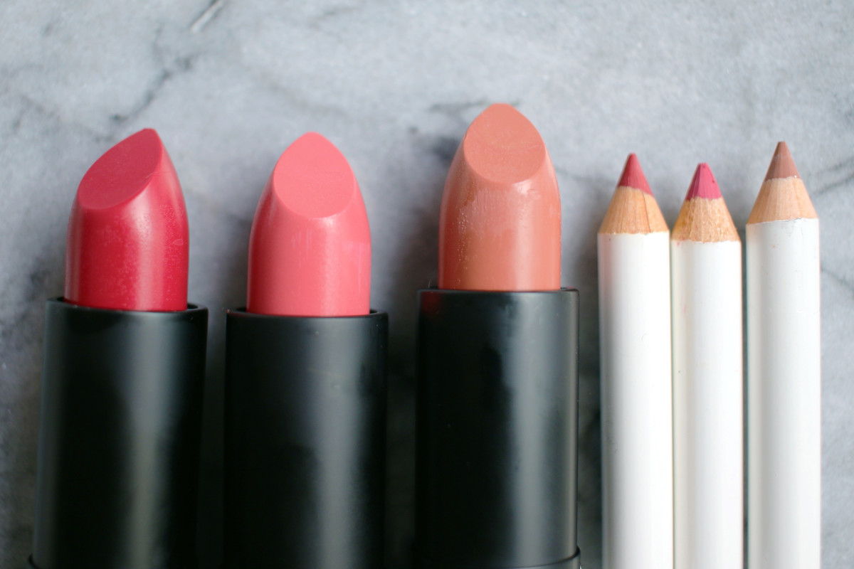 Editor's Picks: 6 of the Best All-Natural Lipsticks and Lip Pencils from Lily Lolo
